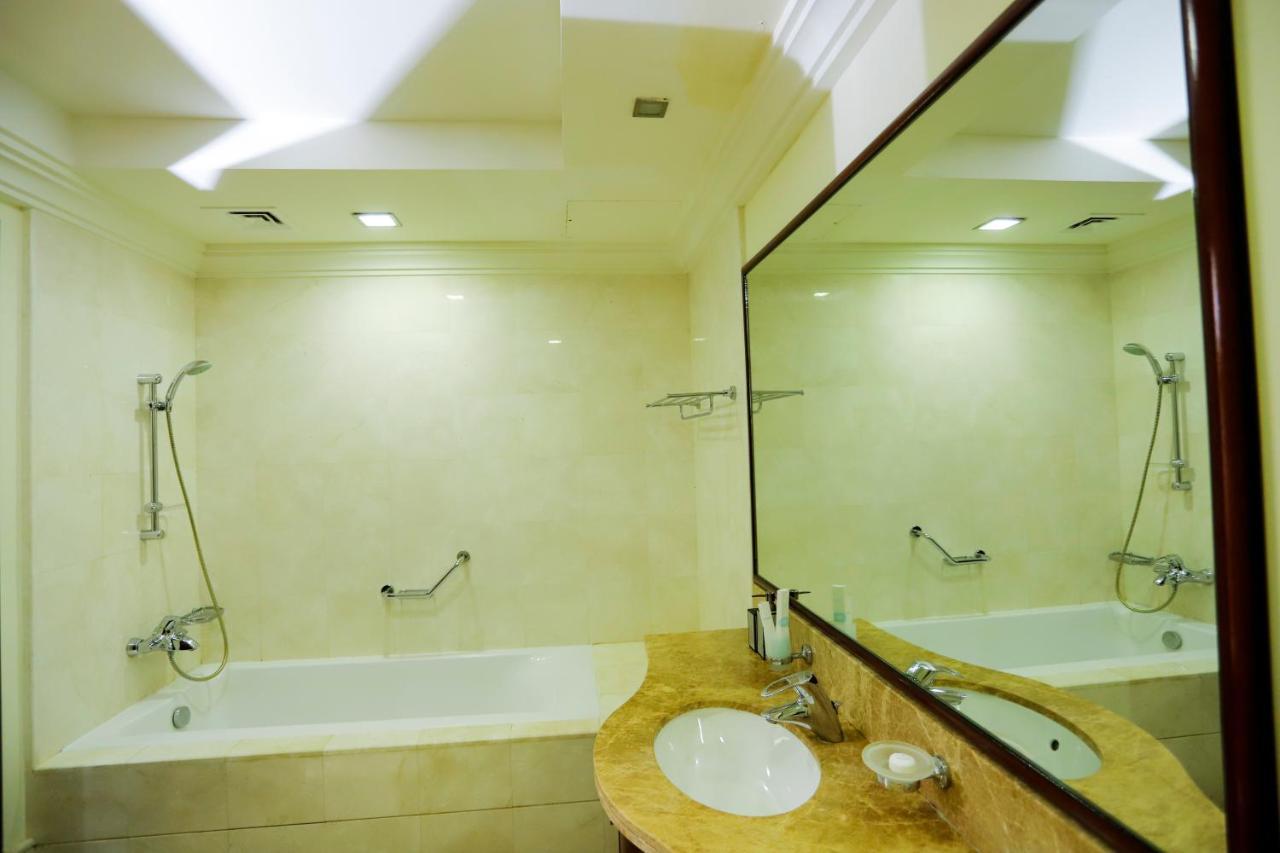 Mayfair At Palm Jumeirah Appartement Dubai Buitenkant foto